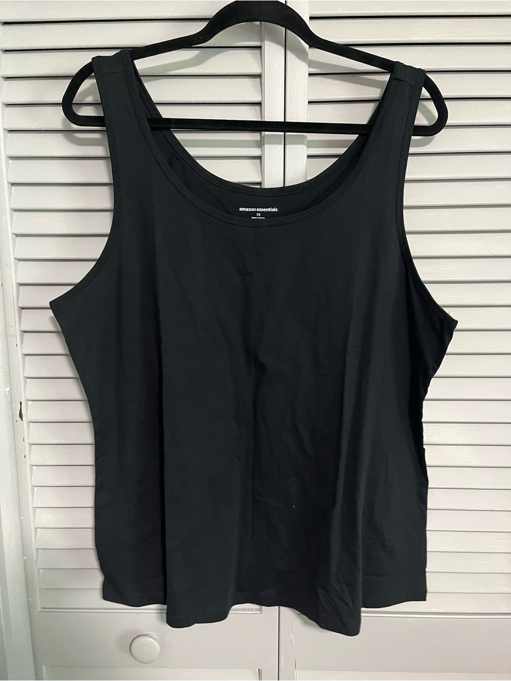 Amazon Essentials Black Women’s Scoop Neck Tank Top